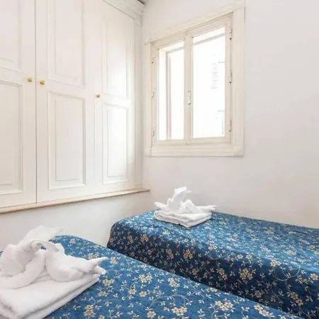 Pallaro Terrace * Rome
