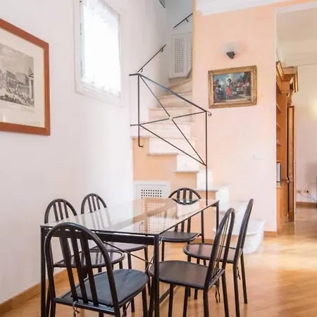 Pallaro Terrace Apartment *