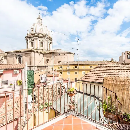 Pallaro Terrace Apartment *