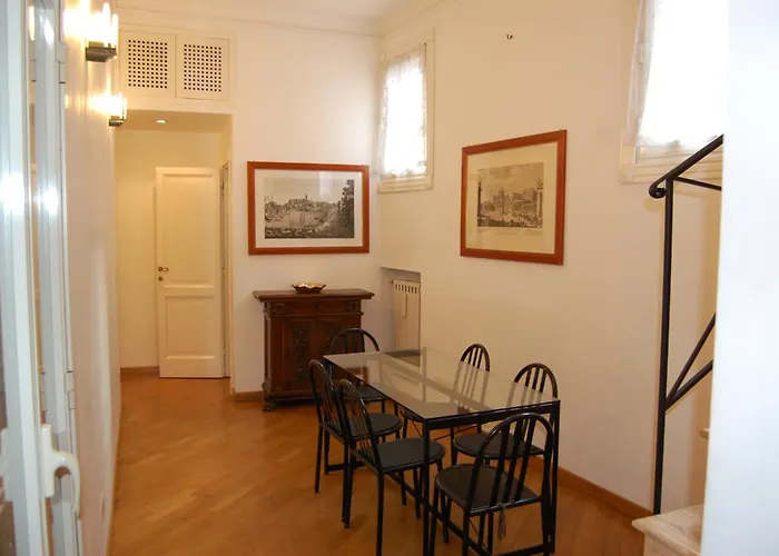 Pallaro Terrace 公寓 *